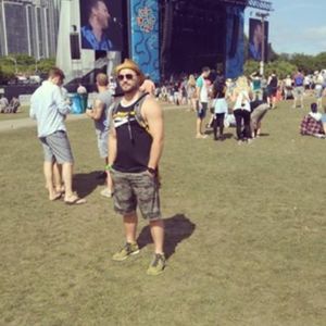 Meet your Posher, Eric